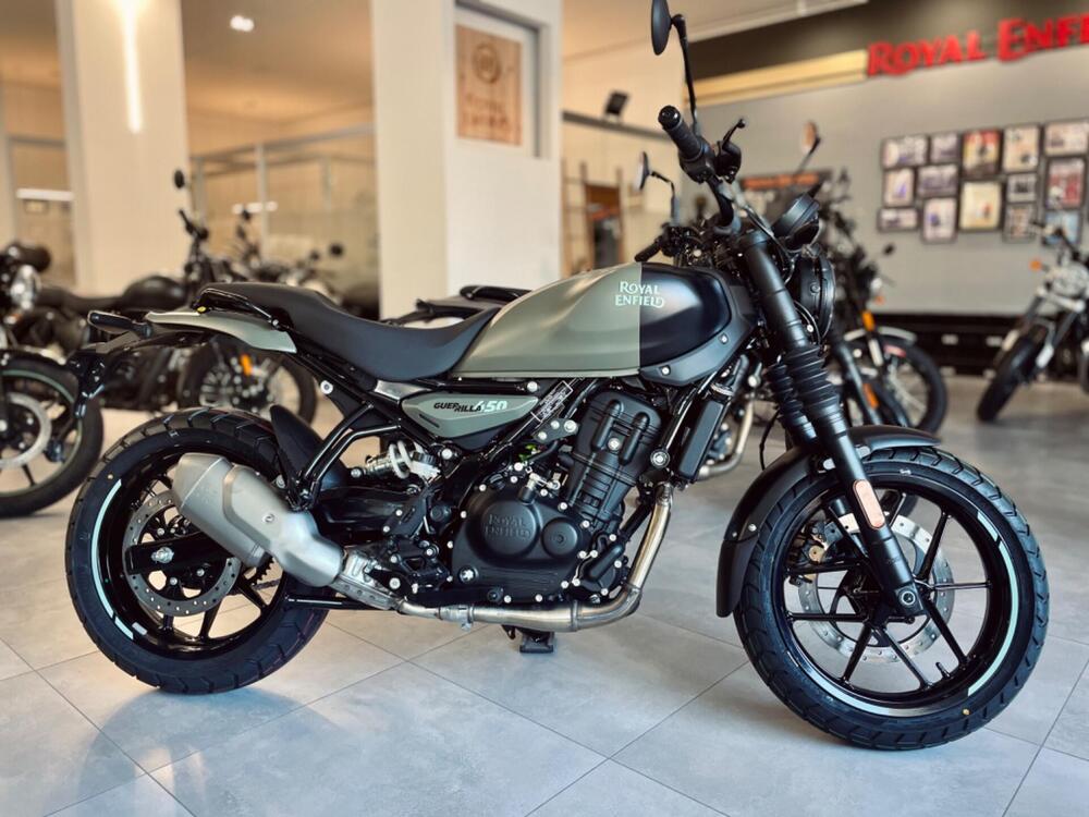 Royal Enfield Guerrilla 450 (2024 - 26) Nuova