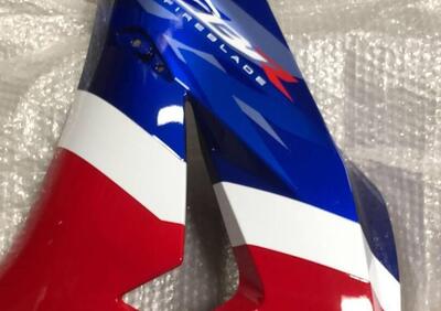 FIANCATA SX PER HONDA CBR 1000 RR-R 64360MKRDH0ZA - Annuncio 9928760