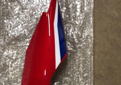 FIANCO POSTERIORE DESTRO PER HONDA CBR 1000 RR-R 7 - Annuncio 9928871