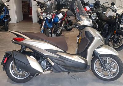 Piaggio Beverly 400 ABS-ASR (2021 - 24) - Annuncio 9930870