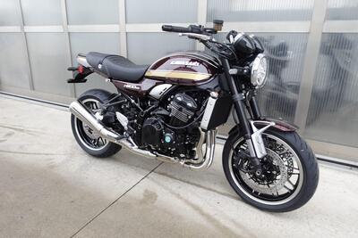 Kawasaki Z 900 RS (2026) nuova