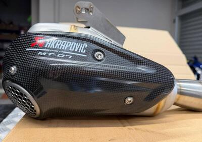 Scarico Akrapovic per mt07 2025/26 - Annuncio 9932981