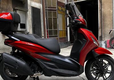 Piaggio Beverly 400 ABS-ASR (2021 - 24) - Annuncio 9935059