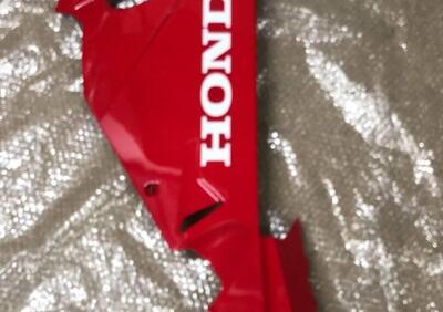 FIANCATA INF. DX CARENA PER HONDA CBR 1000 RR-R CO - Annuncio 9935067