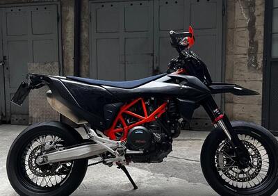 KTM 690 SMC R (2021 - 22) - Annuncio 9935742