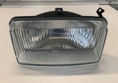 Faro anteriore per Suzuki DR 750 BIG Cod: 35121-44 - Annuncio 9935791