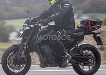 KTM 790 Duke 2026 beccata di nuovo nei test