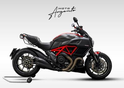 Ducati Diavel 1200 Carbon (2014 - 16) - Annuncio 9938765