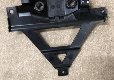 COPERCHIO UNITA' ELETTRONICA PER HONDA CBR 1000 RR - Annuncio 9939017