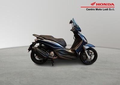 Piaggio Beverly 350 SportTouring ie ABS (2011 - 17) - Annuncio 9939622