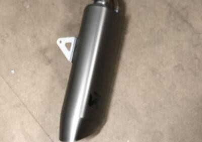 SILENZIATORE AKRAPOVIC PER HONDA CBR 1000 RR-R 183 - Annuncio 9939682