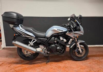 Yamaha FZS 600 Fazer (2002 - 03) - Annuncio 9939766