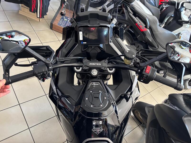 Zontes ZT703-F (2025 - 26) (8)