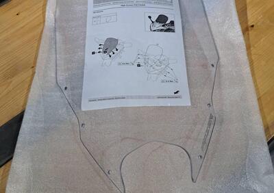 Parabrezza x YAMAHA FZ8/ FAZER - Annuncio 9943333