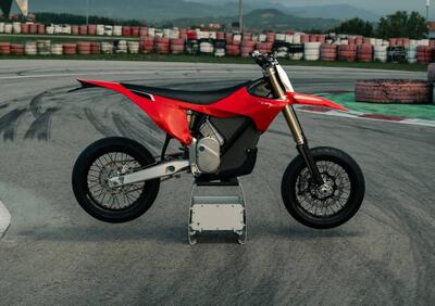 Stark Future Varg SM (2025 - 26) - Annuncio 9943418