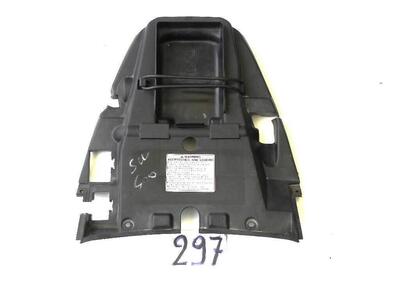 Carena vano sottosella con cassetta attrezzi Honda - Annuncio 9946659