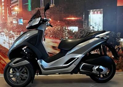 Piaggio MP3 300 (2010 - 11) - Annuncio 9947056