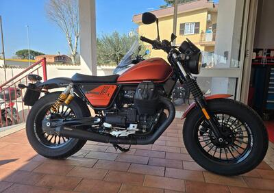 Moto Guzzi V9 Bobber Sport (2019 - 20) - Annuncio 9948904