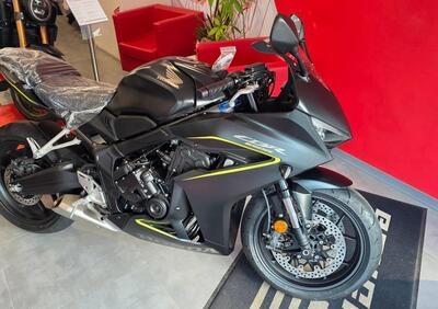 Honda CBR 650 R E-Clutch (2024 - 26) - Annuncio 9949833