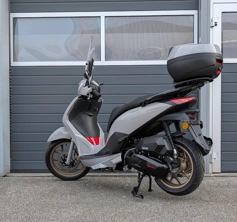 Swm C-Fly 125 (2026) (3)