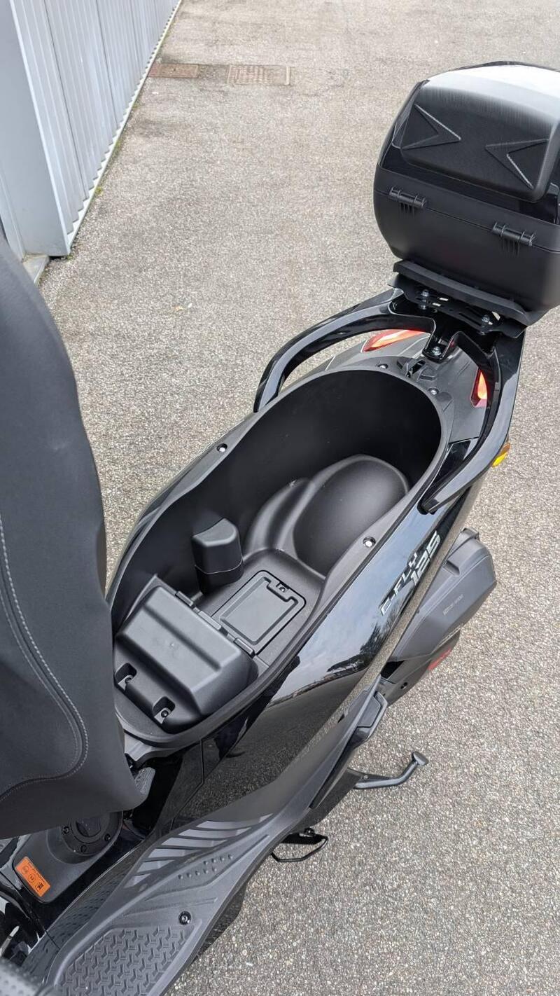 Swm C-Fly 125 (2026) (8)