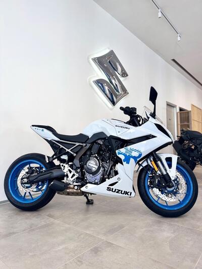 Suzuki GSX-8R (2024 - 26) nuova