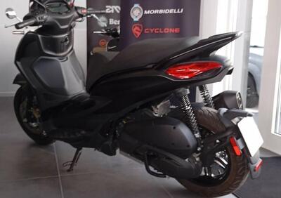 Piaggio Beverly 300 ABS-ASR (2021 - 25) - Annuncio 9956970