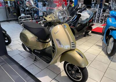 Vespa GTS 300 Hpe Super Tech (2019) - Annuncio 9957949