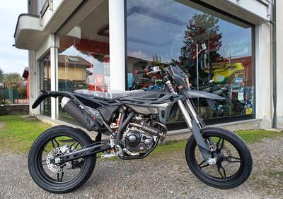 Betamotor RR 125 4T Motard T - X Special Edition (2025 - 26) - Annuncio 9958018
