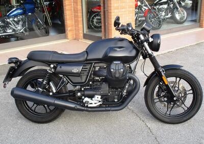 Moto Guzzi V7 III Stone Night Pack (2019 - 20) - Annuncio 9958408