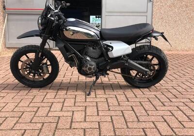 Ducati Scrambler 800 Icon (2015 - 16) - Annuncio 9959897