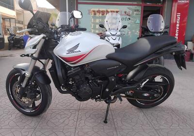 Honda Hornet 600 (2007 - 10) - Annuncio 9960767