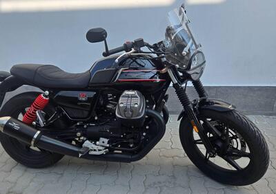 Moto Guzzi V7 Stone Special Edition (2022 - 25) - Annuncio 9962278
