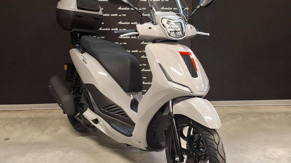 Vendo Swm C Fly 125 2026 Nuova A Saronno codice 9963232 Moto it Vendo Swm C Fly 125 2026 Nuova A Saronno codice 9963232 Moto it