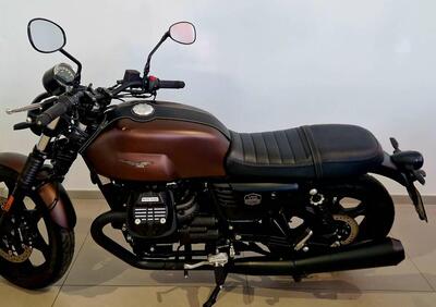 Moto Guzzi V7 III Stone Night Pack (2019 - 20) - Annuncio 9964105