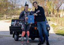 MotoGP 2026. Marco Bezzecchi, che sorpresa! Aprilia gli regala l'Apecar dopo la Thailandia [VIDEO e GALLERY]