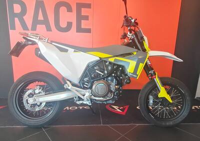 Husqvarna 701 Supermoto (2022) - Annuncio 9966848
