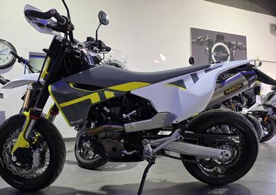 Husqvarna 701 Supermoto (2021) - Annuncio 9966954