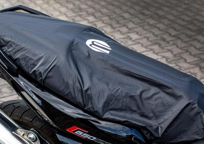 Coprisella impermeabile Befast CS0202 Grande Nero - Annuncio 8979009