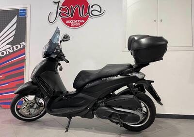 Piaggio Beverly 350 Police ABS-ASR (2018 - 20) - Annuncio 9970210