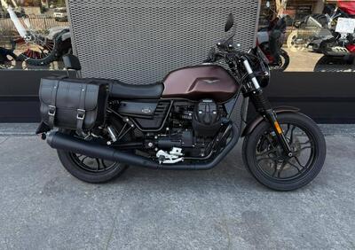 Moto Guzzi V7 III Stone Night Pack (2019 - 20) - Annuncio 9970647