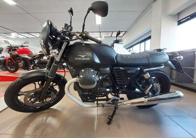 Moto Guzzi V7 II Stone (2015 - 17) - Annuncio 9970863