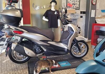 Piaggio Beverly 300 ABS-ASR (2021 - 25) - Annuncio 9973107