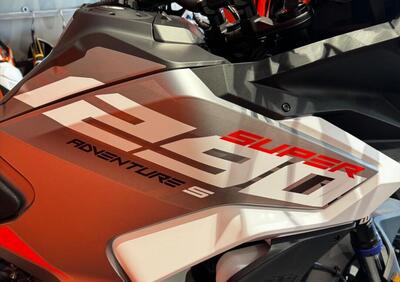 KTM 1290 Super Adventure S (2022 - 25) - Annuncio 9973940