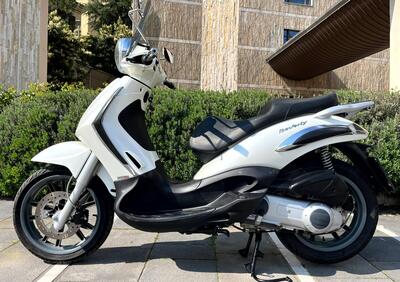 Piaggio Beverly 300 i.e. (2010 - 16) - Annuncio 9976032