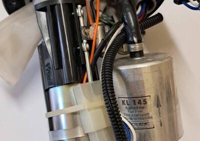 pompa benzina V7 cafe' classic/V7 race/V7classic 2 Moto Guzzi - Annuncio 9978065