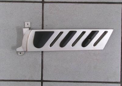 LAMIERINO SINISTRA BMW F 650 CS SCARVER - Annuncio 9981991