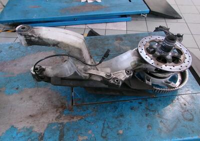 FORCELLONE COMPLETO BMW F 650 CS SCARVER - Annuncio 9982006