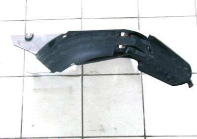 PARAFANGO POSTERIORE BMW F 650 CS SCARVER - Annuncio 9982094