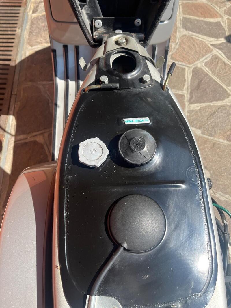 Piaggio vespa PX 150 (6)